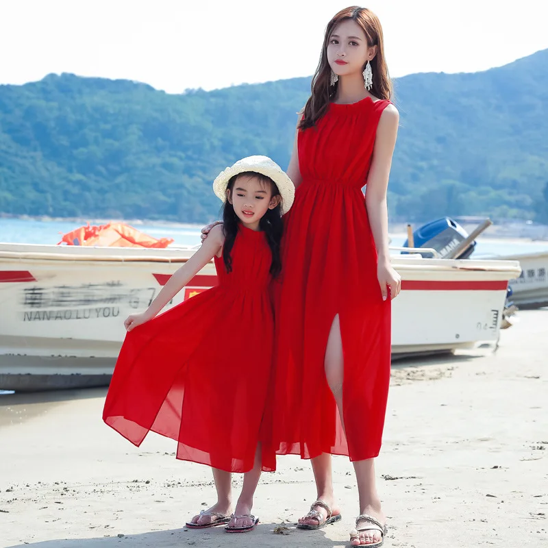 Mom and Girl Baby Vacation Loo - Summer Clothing Looks 评论和价格